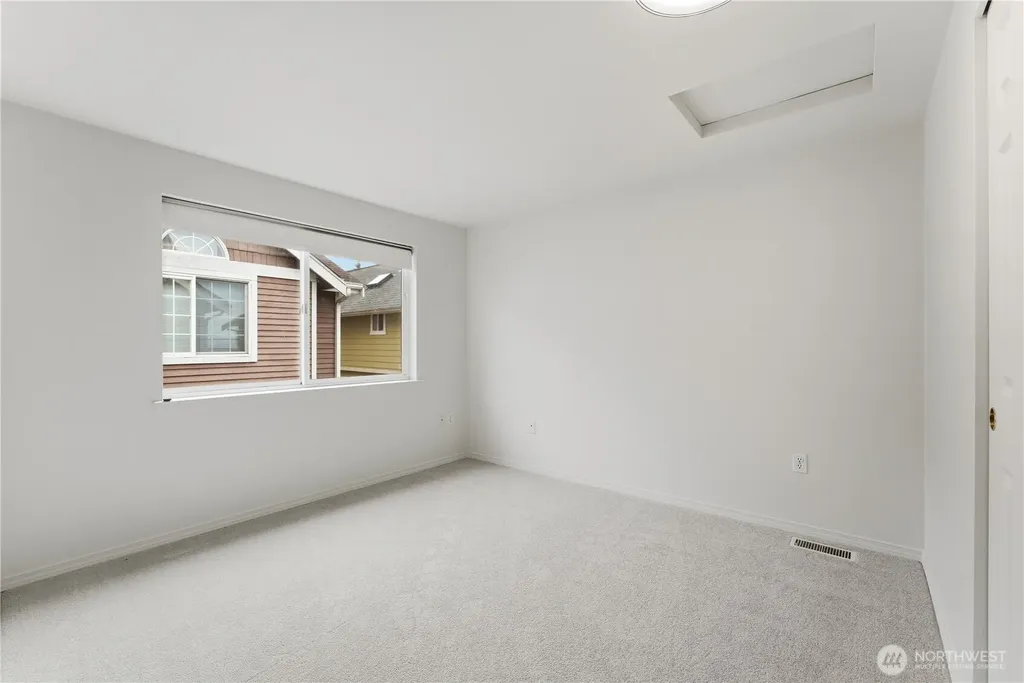 11732 Greenwood Avenue N Seattle WA 98133