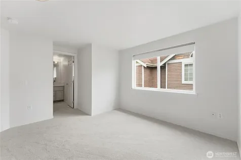 11732 Greenwood Avenue N Seattle WA 98133