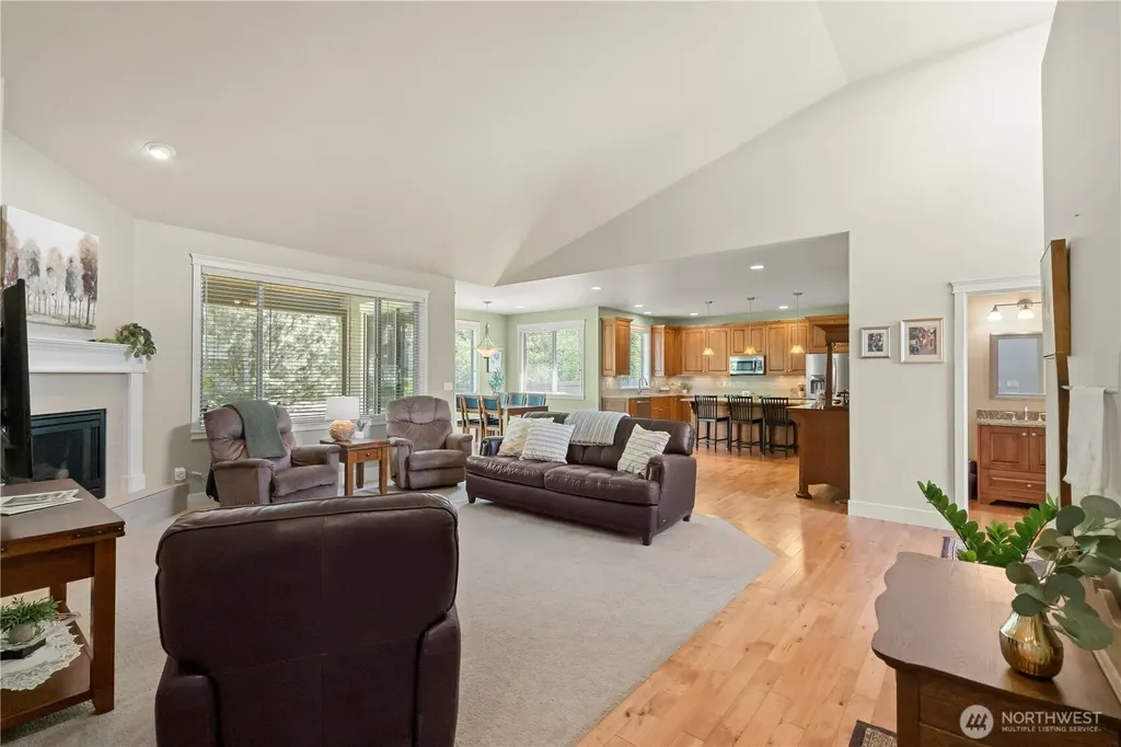 1972 Legacy Place SE East Wenatchee WA 98802