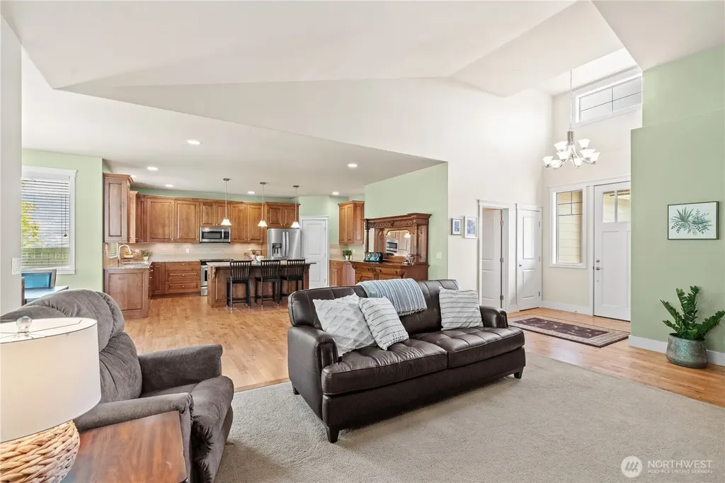1972 Legacy Place SE East Wenatchee WA 98802