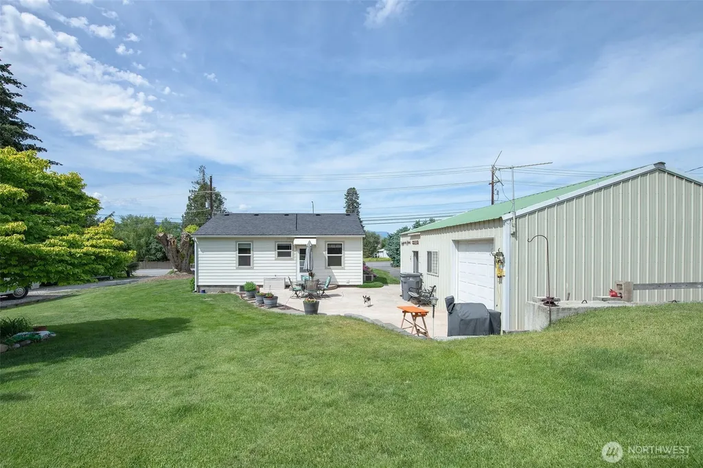 2901 Sunset Highway East Wenatchee WA 98802
