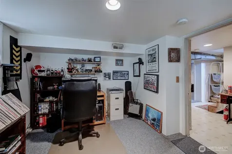 2901 Sunset Highway East Wenatchee WA 98802