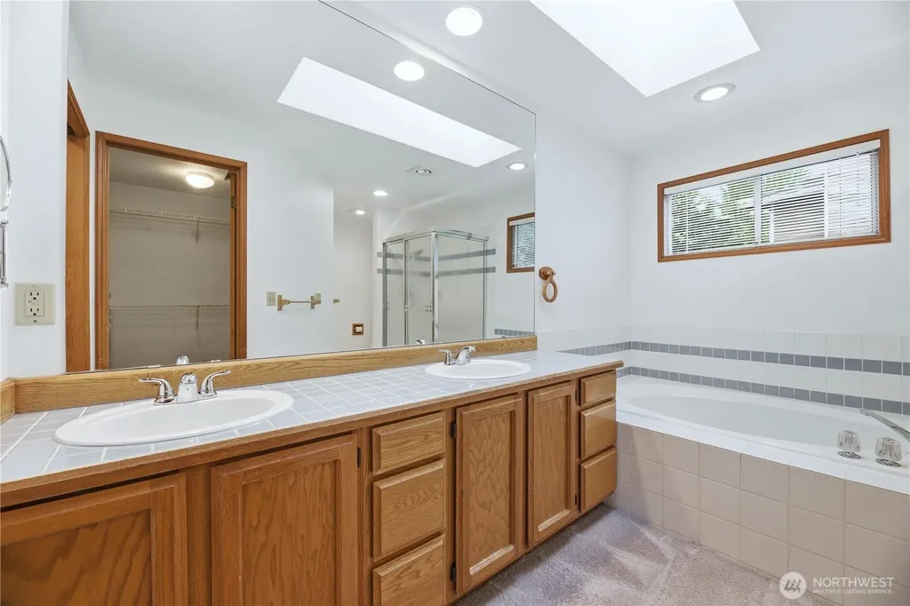 29516 55th Avenue S Auburn WA 98001