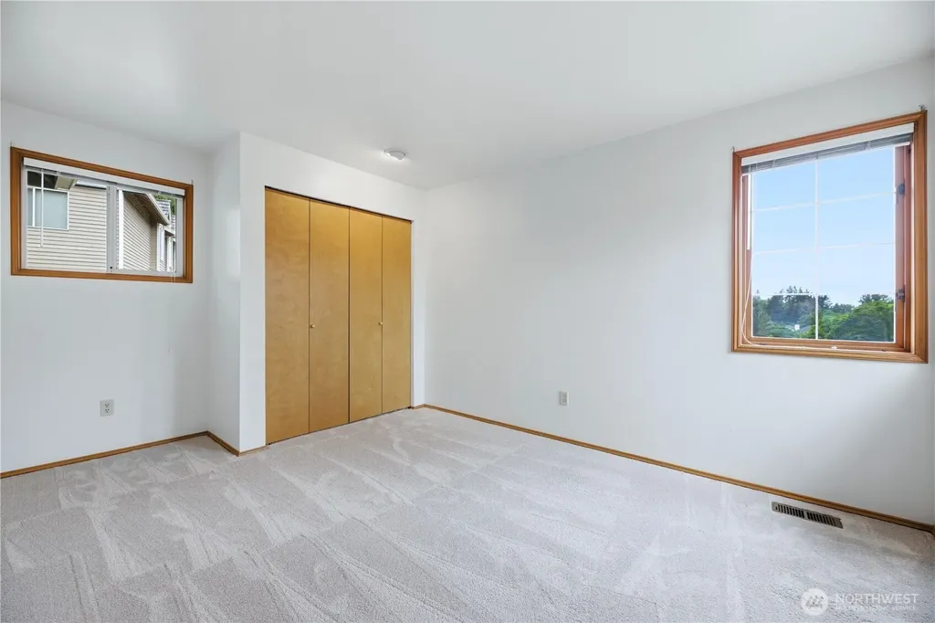 29516 55th Avenue S Auburn WA 98001