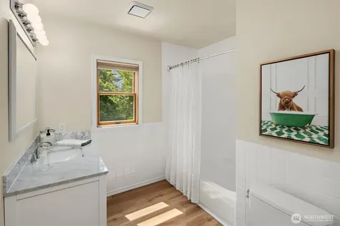12704 217th Street SE Snohomish WA 98296