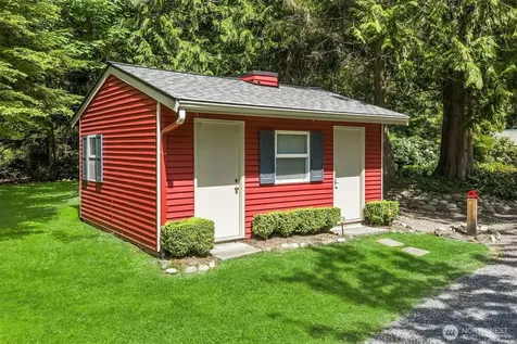 12704 217th Street SE Snohomish WA 98296