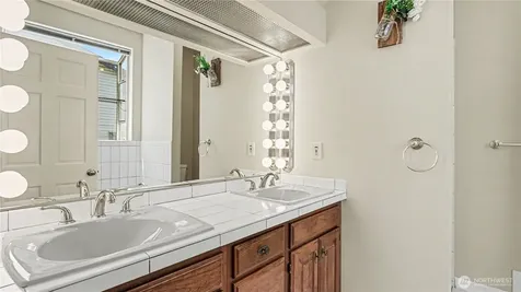 3416 161st Court SE Bellevue WA 98008