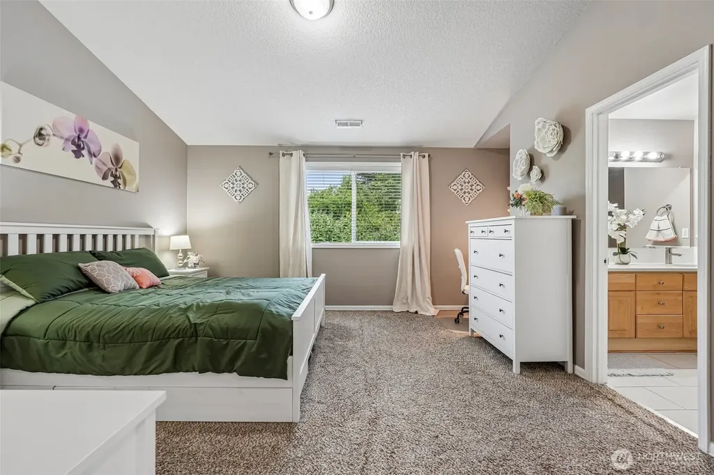 8903 NE 41st Avenue Vancouver WA 98665