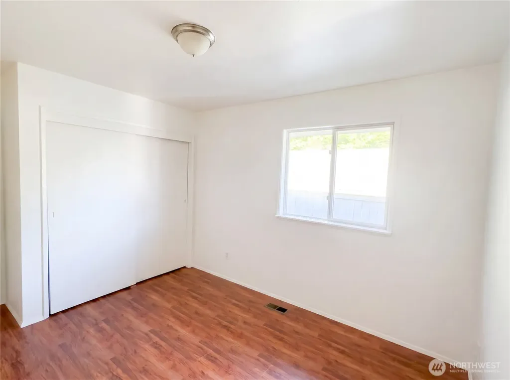 515 Thistle Street Port Angeles WA 98362