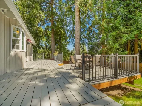 22713 NE 12th Place Sammamish WA 98074