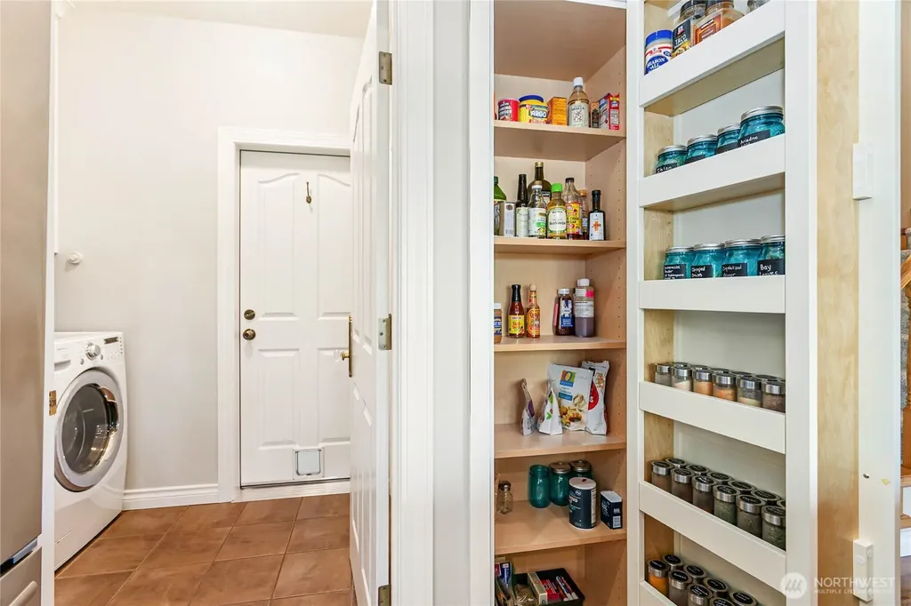 1410 Langara Circle Bellingham WA 98229