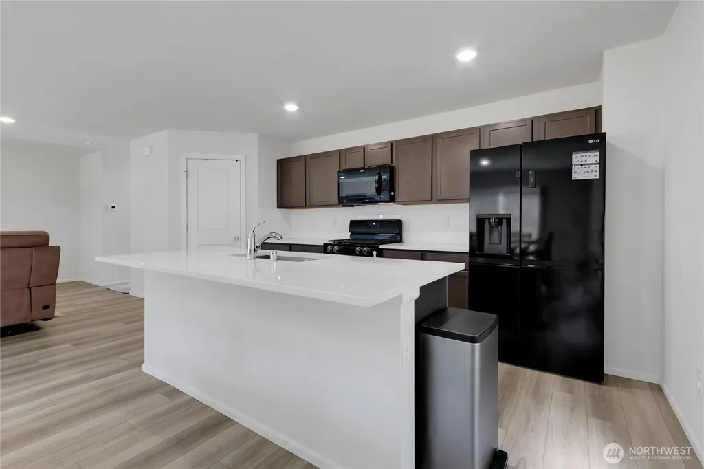 1243 92nd Way SE Olympia WA 98501