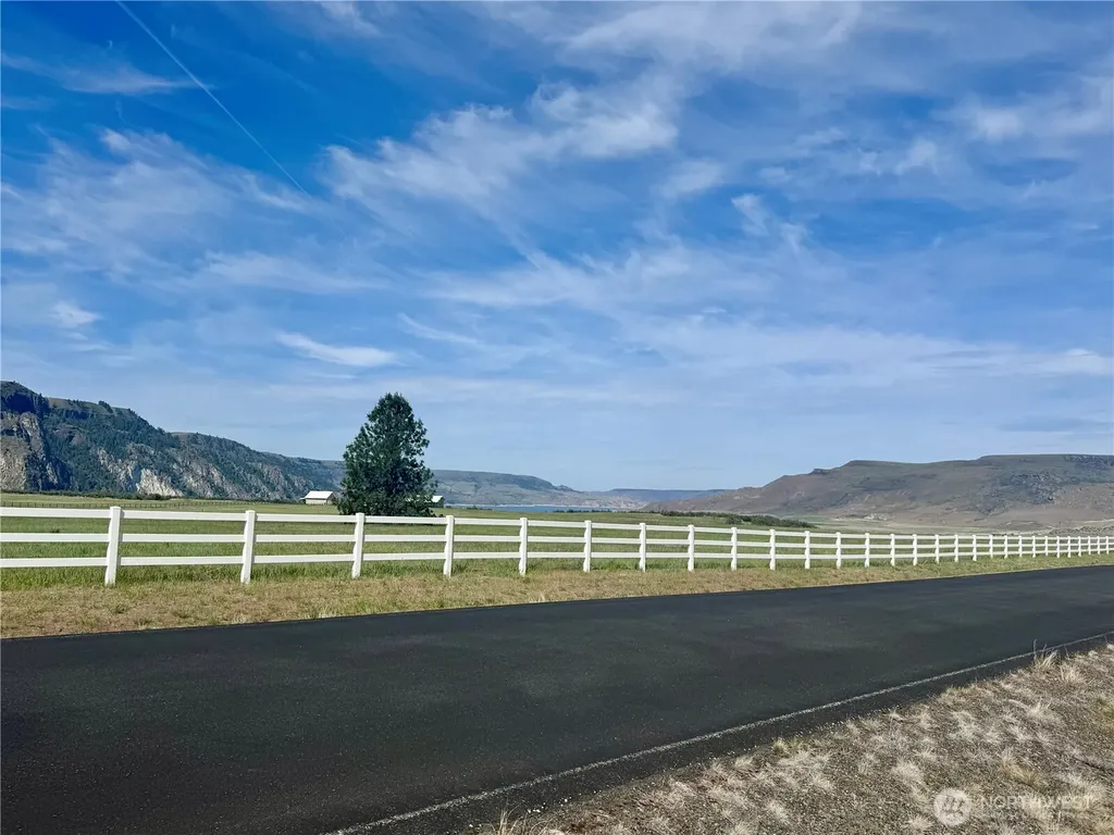 44110 Covey Lane N Wilbur WA 99185