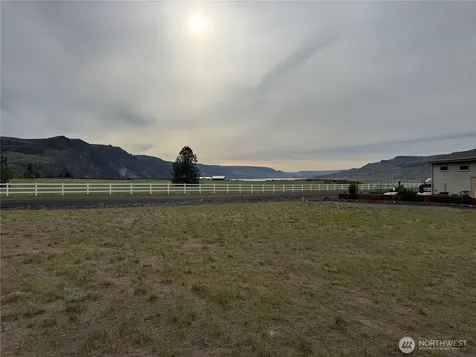 44110 Covey Lane N Wilbur WA 99185