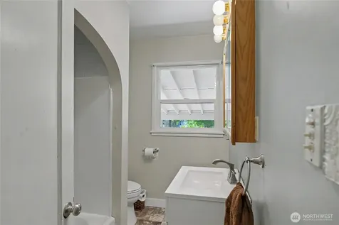 200 Paton Street Cashmere WA 98815