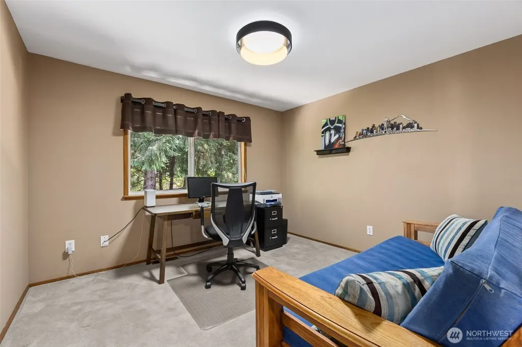 13715 110th Avenue Ct E Puyallup WA 98374