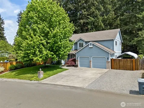 13715 110th Avenue Ct E Puyallup WA 98374