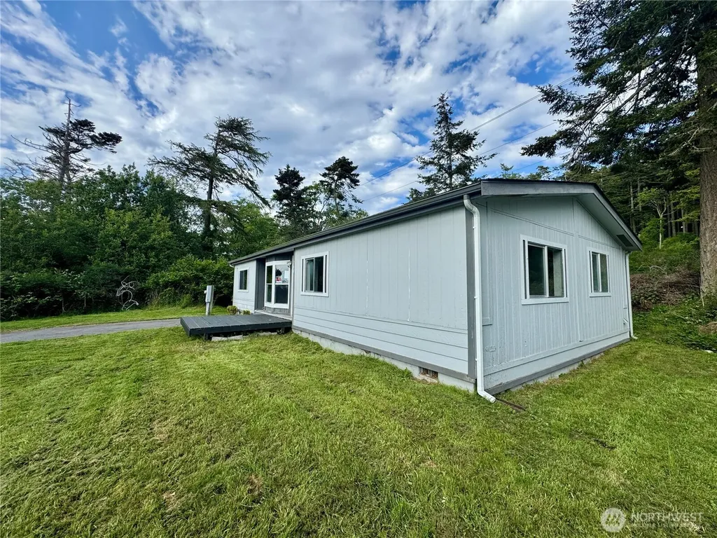 760 El Pozo Street Coupeville WA 98239