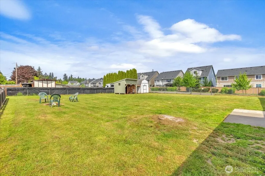 27205 124th Avenue SE Kent WA 98030