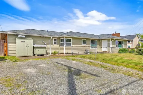 27205 124th Avenue SE Kent WA 98030