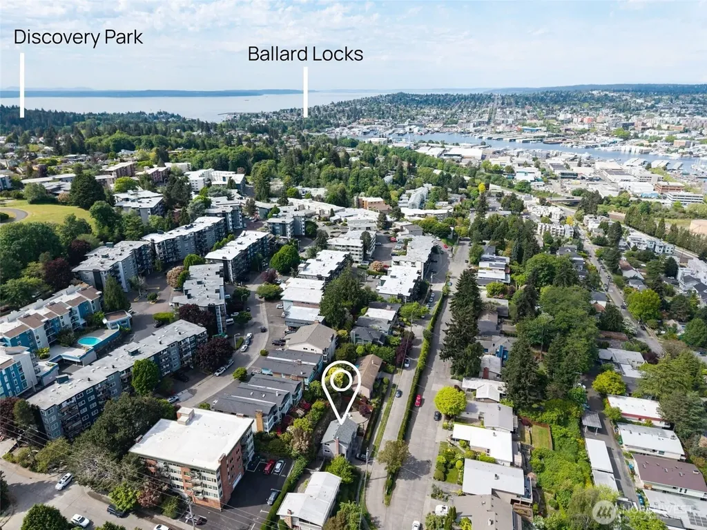 3415 24th Avenue W Seattle WA 98199