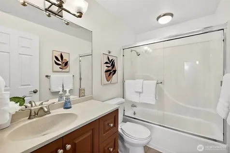 3415 24th Avenue W Seattle WA 98199