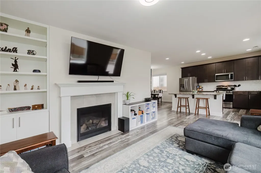 4324 Andasio Loop SE Port Orchard WA 98366