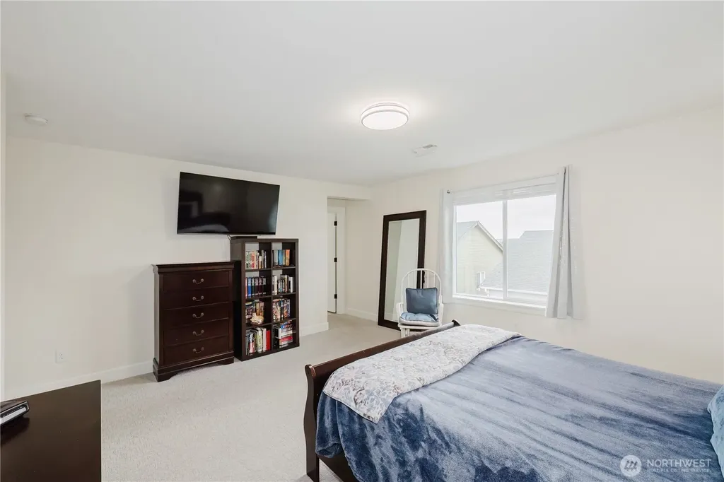 4324 Andasio Loop SE Port Orchard WA 98366