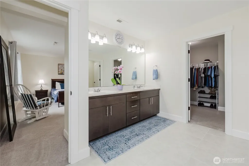 4324 Andasio Loop SE Port Orchard WA 98366