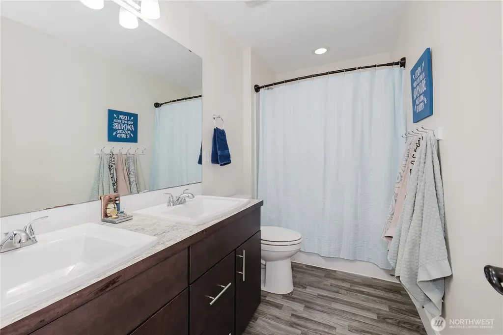 4324 Andasio Loop SE Port Orchard WA 98366