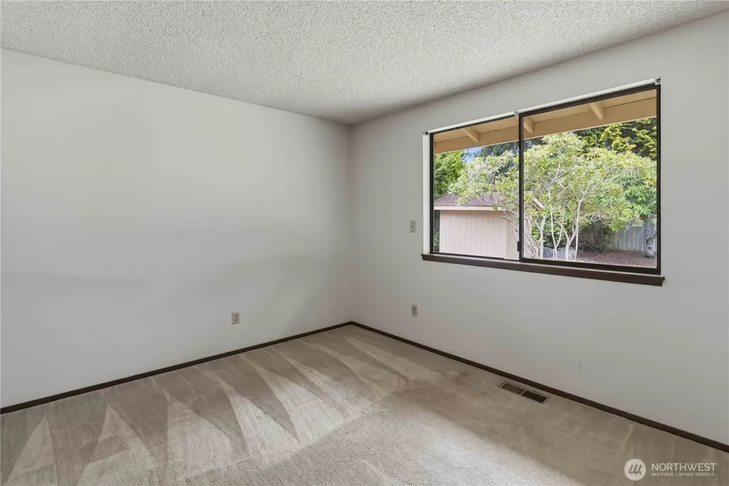 7817 98th Avenue SW Lakewood WA 98498