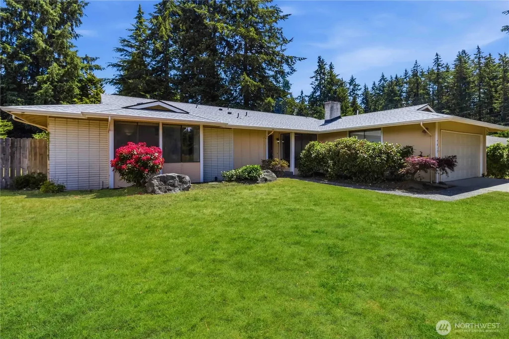 7817 98th Avenue SW Lakewood WA 98498
