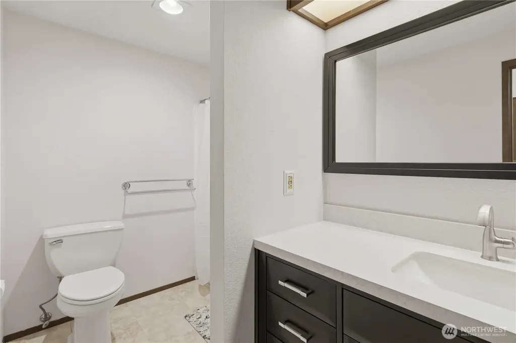 7817 98th Avenue SW Lakewood WA 98498
