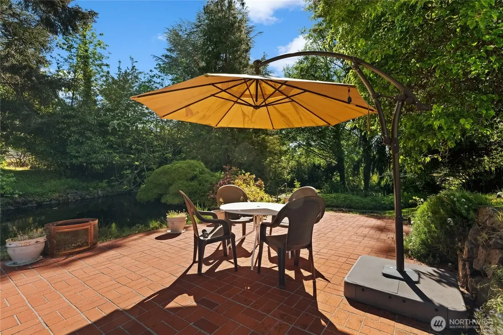 1706 S Sunset Drive Tacoma WA 98465