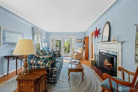 1706 S Sunset Drive Tacoma WA 98465