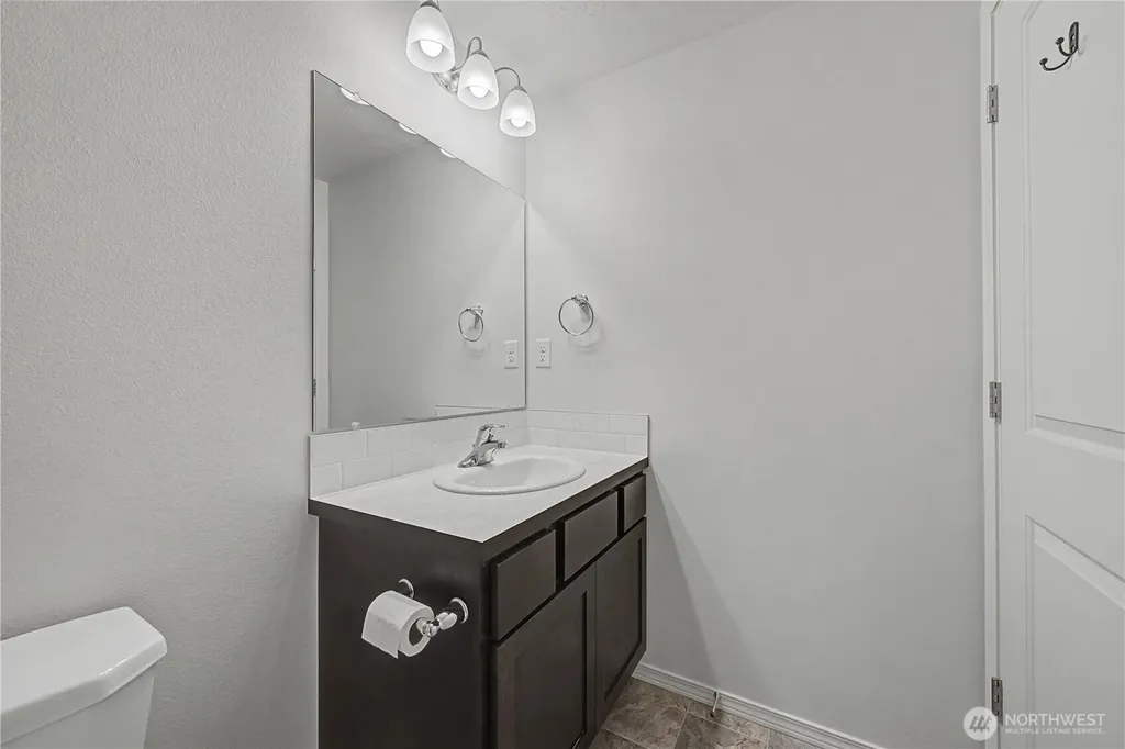 1118 W Sequoia Road Moses Lake WA 98837