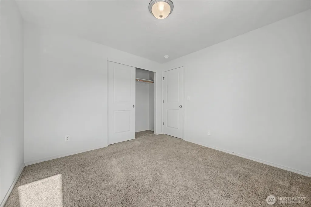 1118 W Sequoia Road Moses Lake WA 98837
