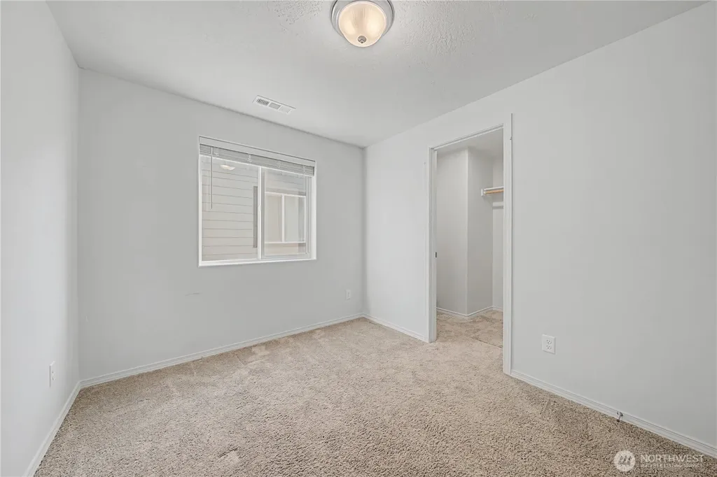 1118 W Sequoia Road Moses Lake WA 98837