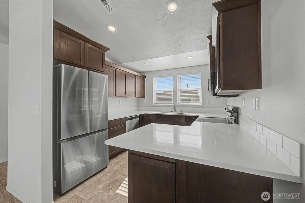1118 W Sequoia Road Moses Lake WA 98837
