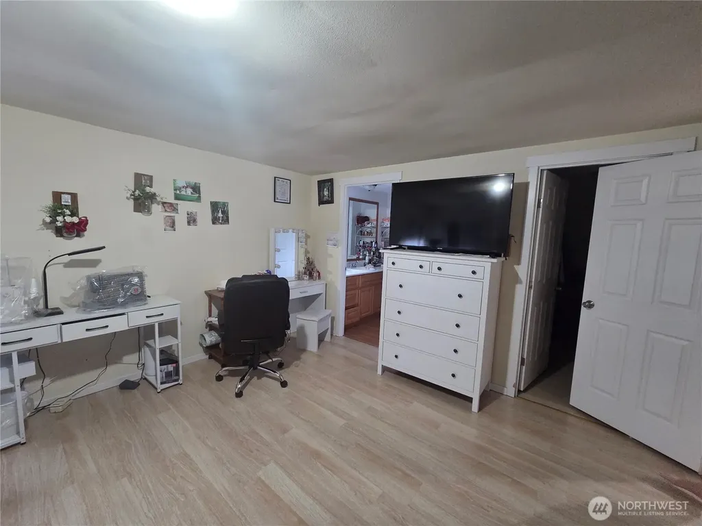 4248 A St. SE Auburn WA 98002