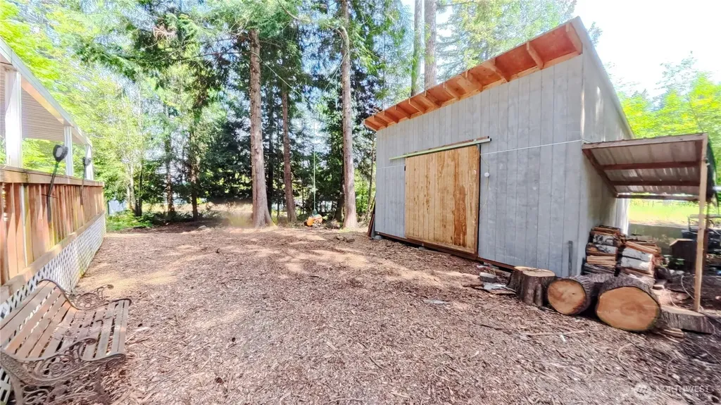50 Dogwood Lane Brinnon WA 98320