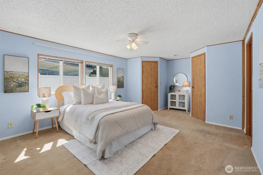 24324 9th Avenue W Bothell WA 98021