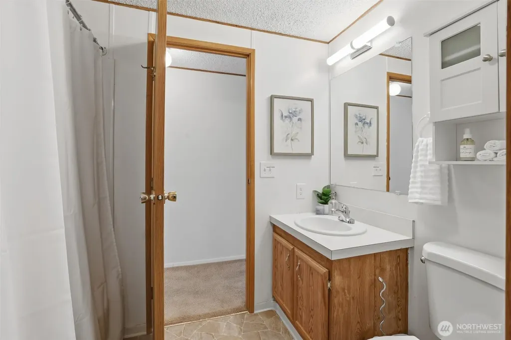 24324 9th Avenue W Bothell WA 98021