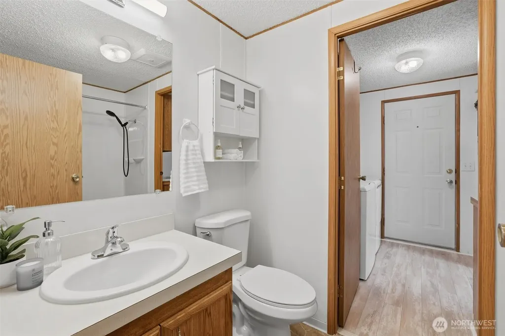 24324 9th Avenue W Bothell WA 98021