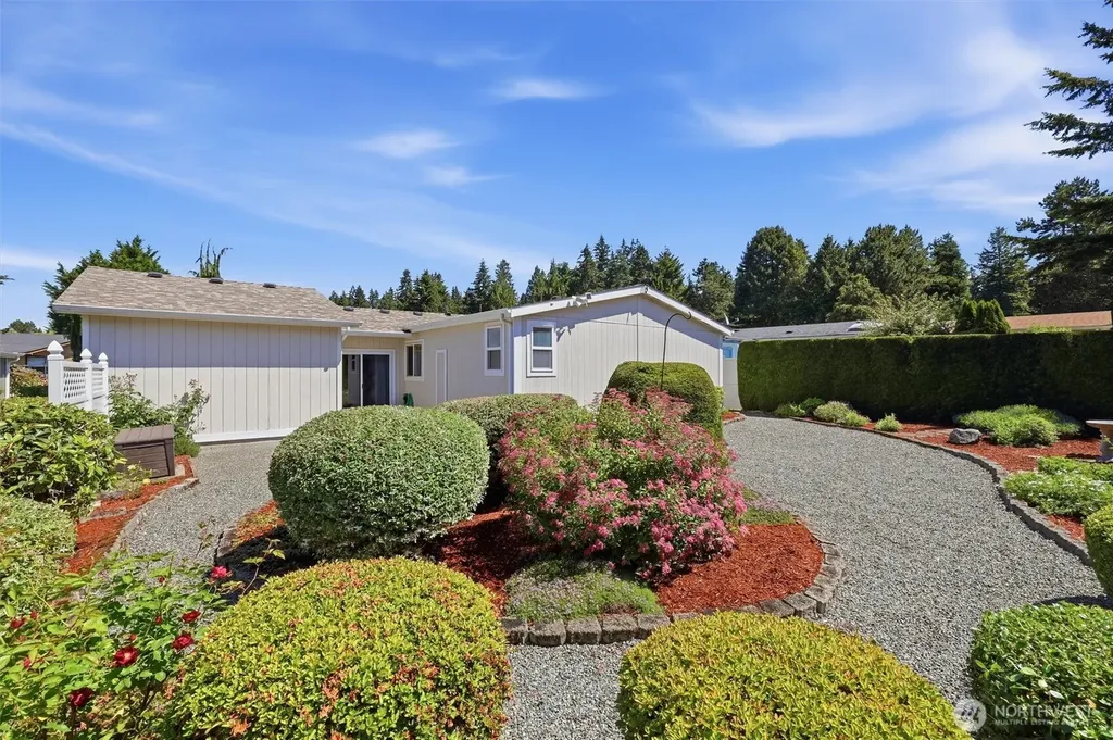 24324 9th Avenue W Bothell WA 98021