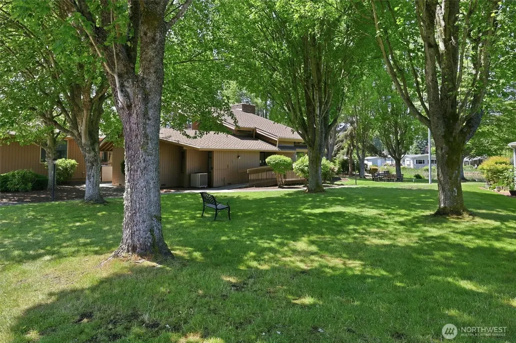 24324 9th Avenue W Bothell WA 98021