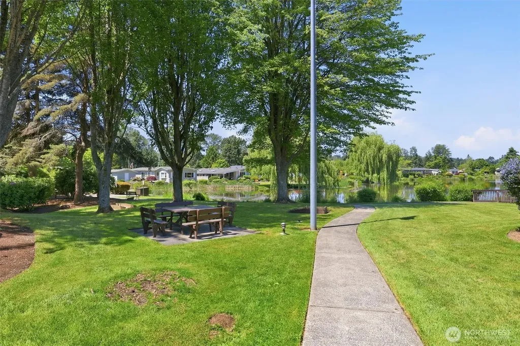 24324 9th Avenue W Bothell WA 98021