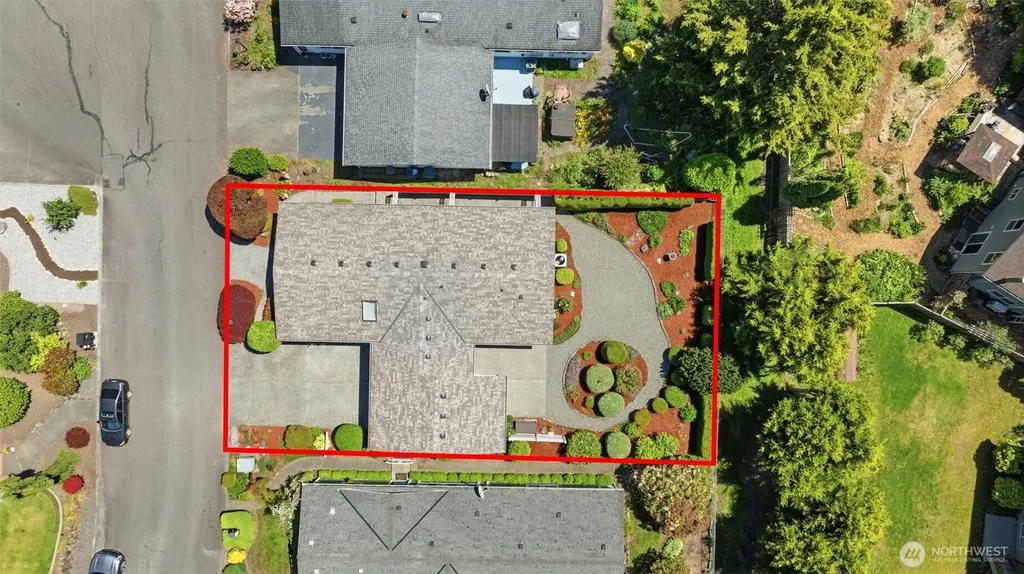 24324 9th Avenue W Bothell WA 98021