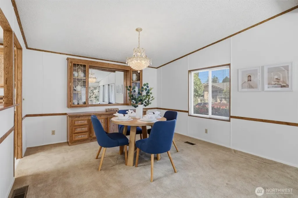 24324 9th Avenue W Bothell WA 98021