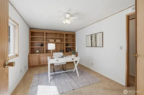 24324 9th Avenue W Bothell WA 98021